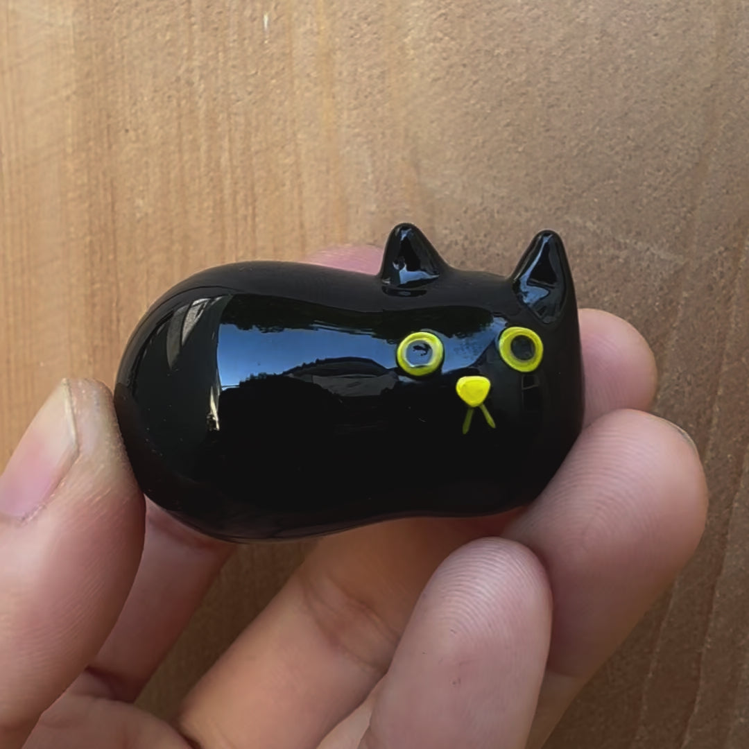 I am here' black cat lampwork glass figurine – Shang Daili